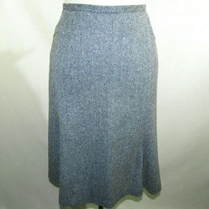 ANN TAYLOR GRAY TWEED KNEE LENGTH SKIRT
